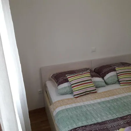 Mariner Sea View Apartment *