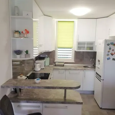 Mariner Sea View Apartment
